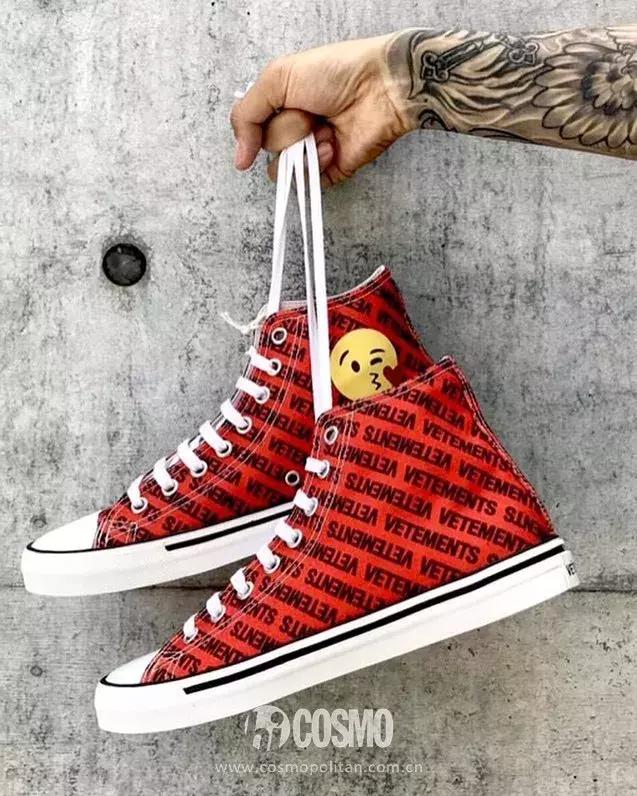 杨幂刘雯秋冬潮品,杨幂刘雯都为超长大衣着迷