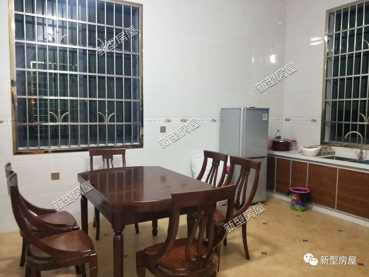 农村建房一层造价十万以内,农村建房大概花费了20万