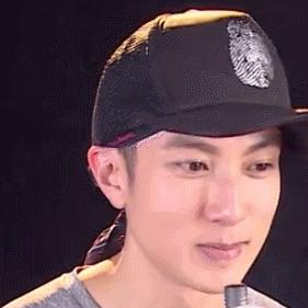 安耐晒防晒霜真实测评,12款安耐晒防晒霜你选对了吗