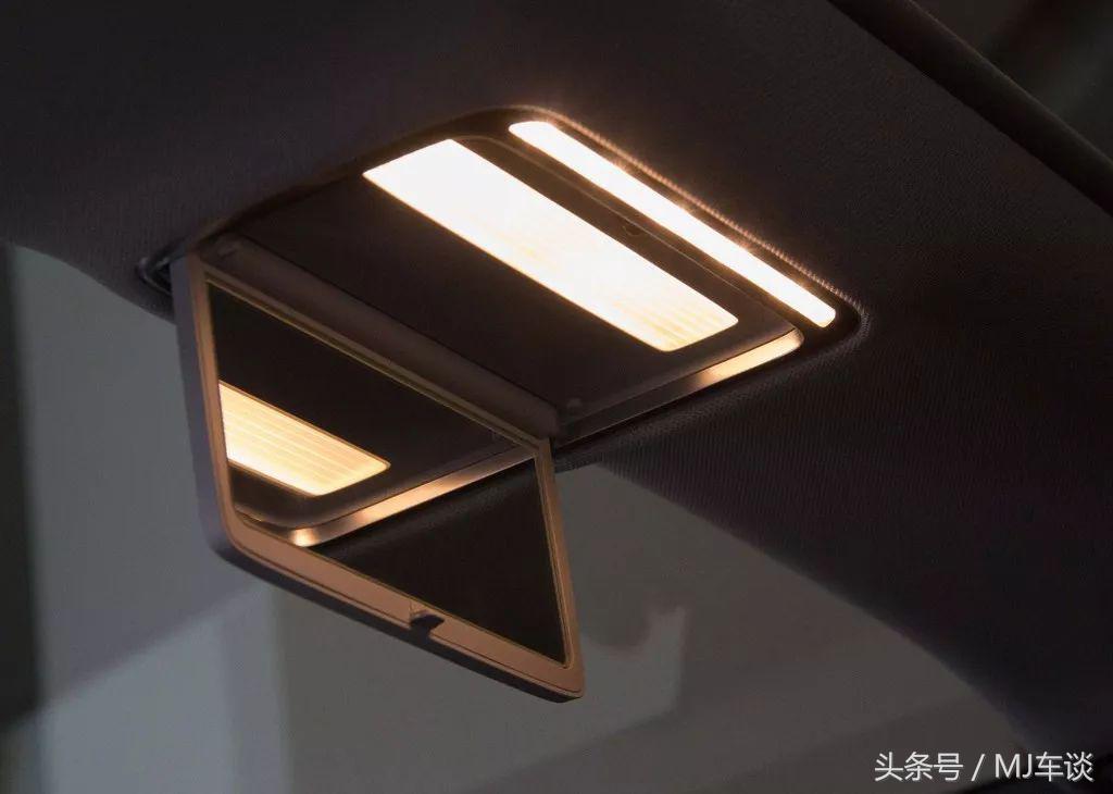 奔驰c200l对比领克03,奔驰c200l跟c300l有什么区别