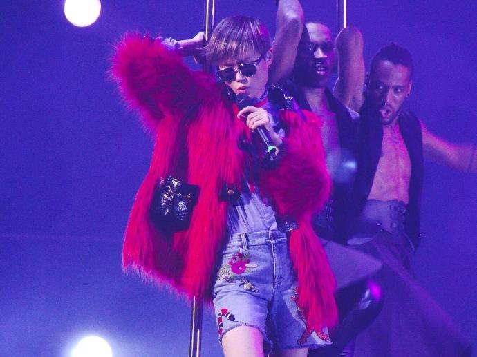 李宇春所有的综艺节目,李宇春四次春晚