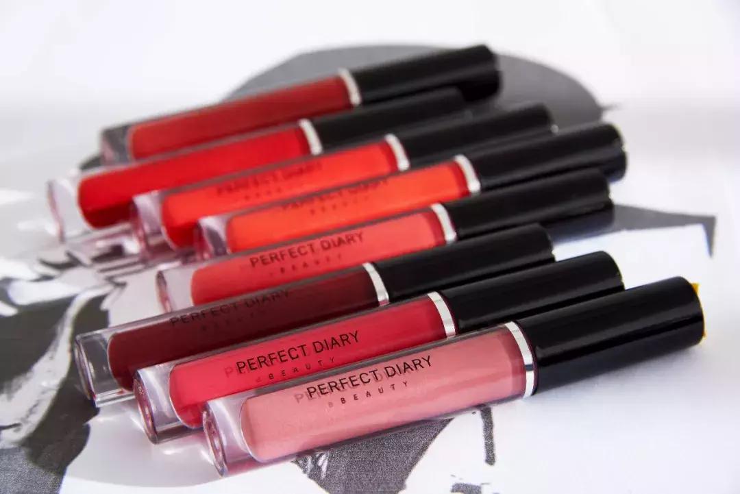 整形好看的唇,化妆唇部整形