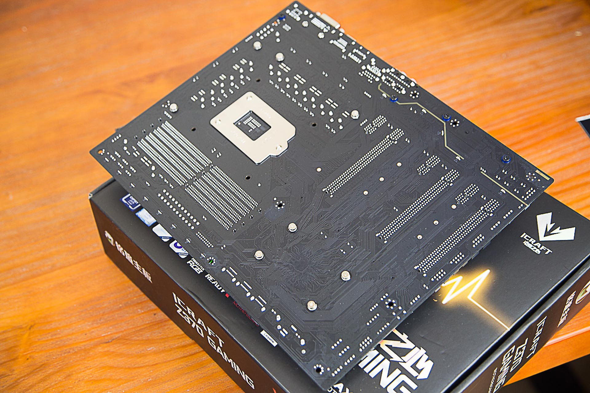 8700k5ghz,8700k超5g电压多少合适