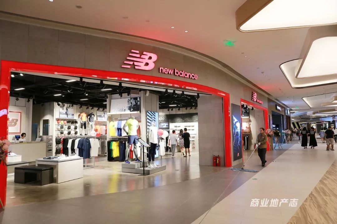 300张图片拼图,成都悠方可口可乐