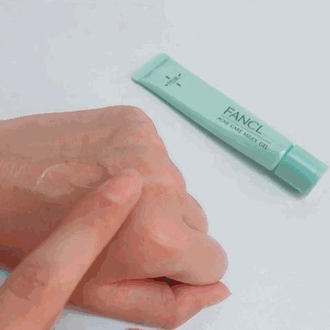 脸上痘印和红痘最佳消灭法,战痘神器工具