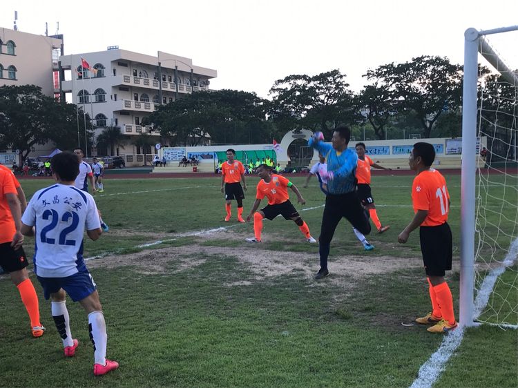 忠诚杯篮球赛海南点评,第一届忠诚杯足球联赛