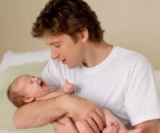 婴儿湿疹跟奶粉有关系吗,婴儿湿疹和奶粉过敏湿疹怎么区别