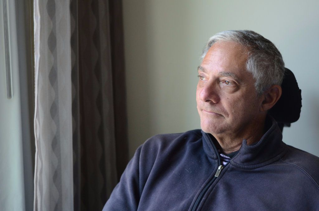 花30万美元注射干细胞后，他体内长出了“外来的怪物”