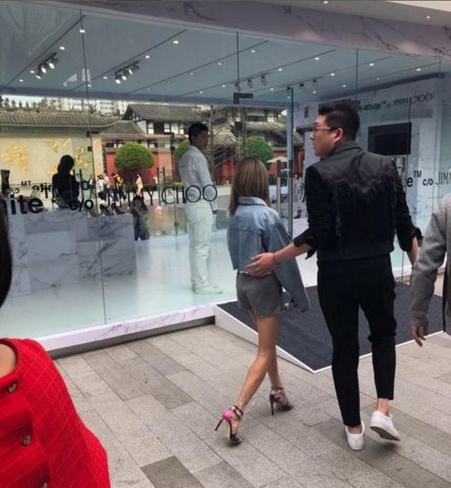 pvc材质鞋值不值得买,pvc塑胶鞋好吗