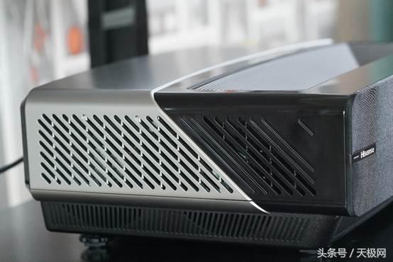 海信100寸4k高清激光电视多少钱,海信l5激光电视88寸最新款