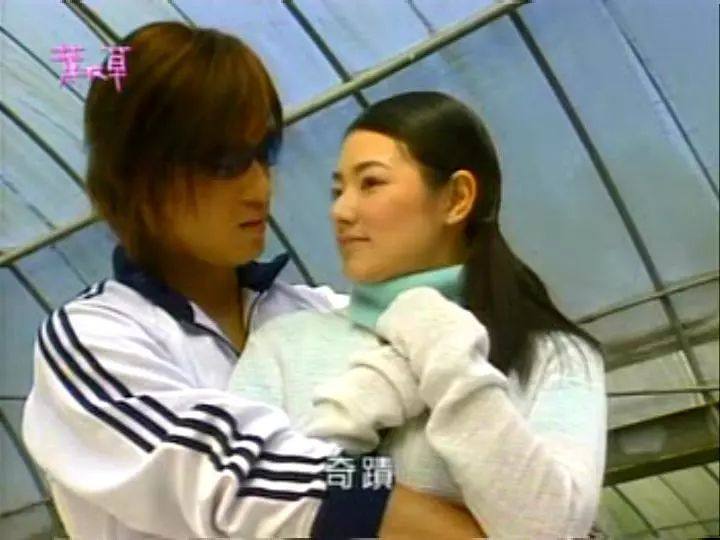 这部简简单单的00后电影，才90分钟就已经甜到犯规！