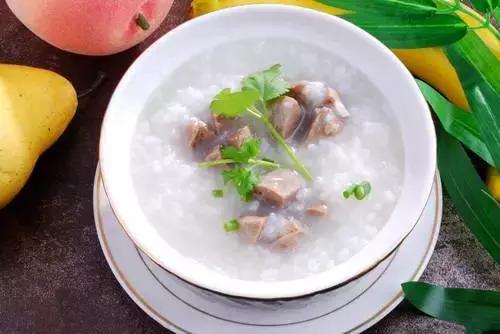 关于治疗宝宝腹泻的食疗食谱推荐,缓解婴儿拉肚子的食物