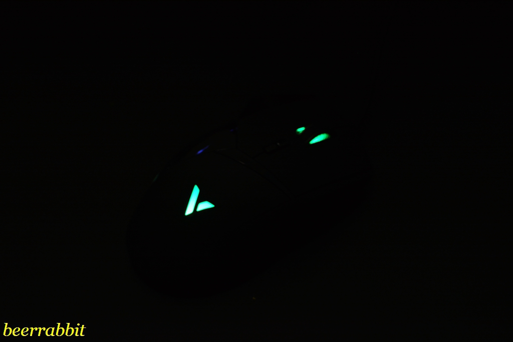 雷柏vt900和罗技g502哪个好,雷柏rapoo雷柏vt900鼠标