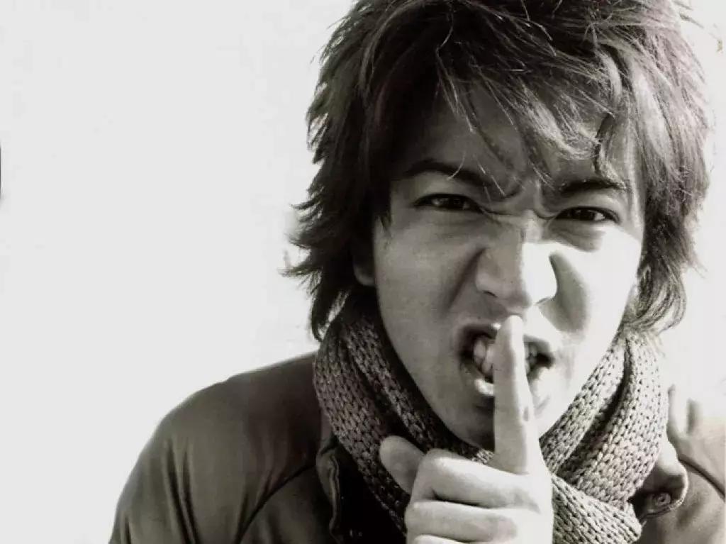 拍照常见的六个步骤,拍照时手脚不知往哪放