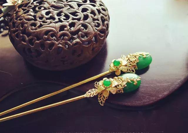 10首唯美诗词,这8首诗词道尽人情世故