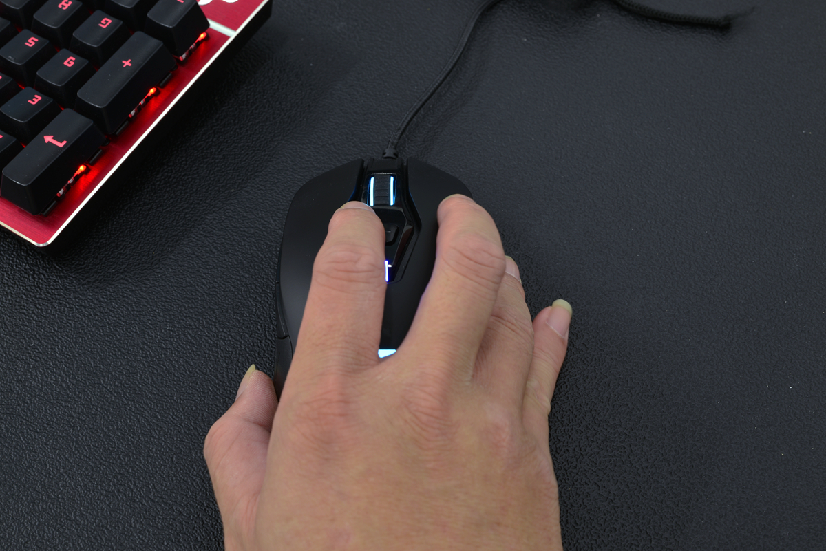 史诗级压枪技巧,新版本人人将学会的压枪技巧