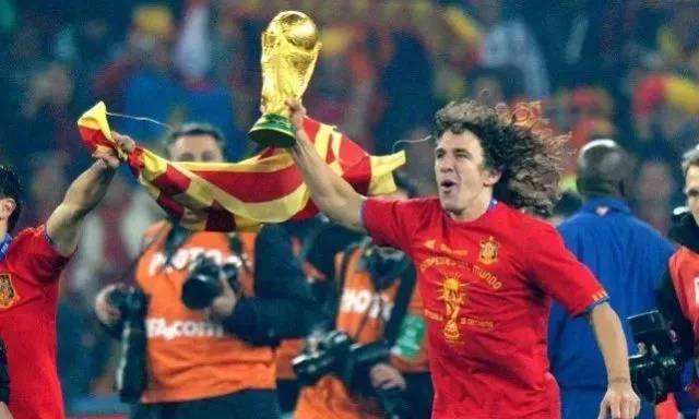 鹿晗倾情加盟6月2日超级企鹅杯