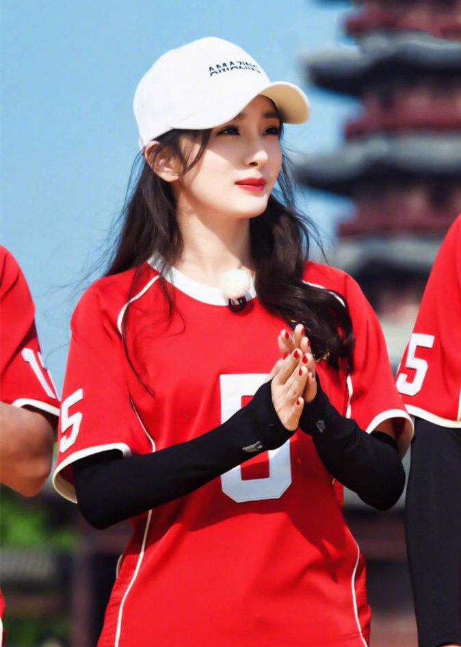 王俊凯奔跑吧青春,王俊凯奔跑照片