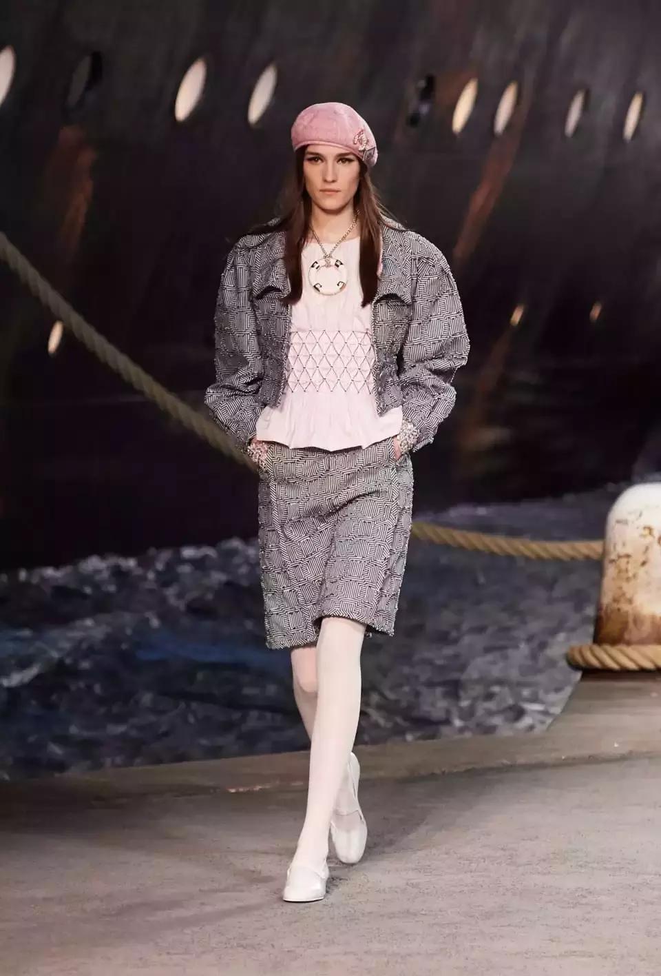 各大奢侈品牌新年限定,2019最奢侈爆款大牌