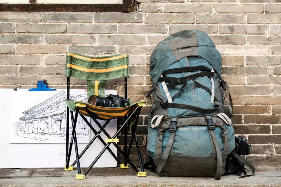 中国第一人！他痴迷寺庙，为1000座寺庙画像