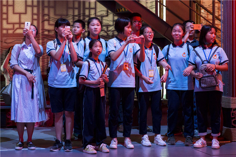 红船《船说》承载百年岭南妙韵