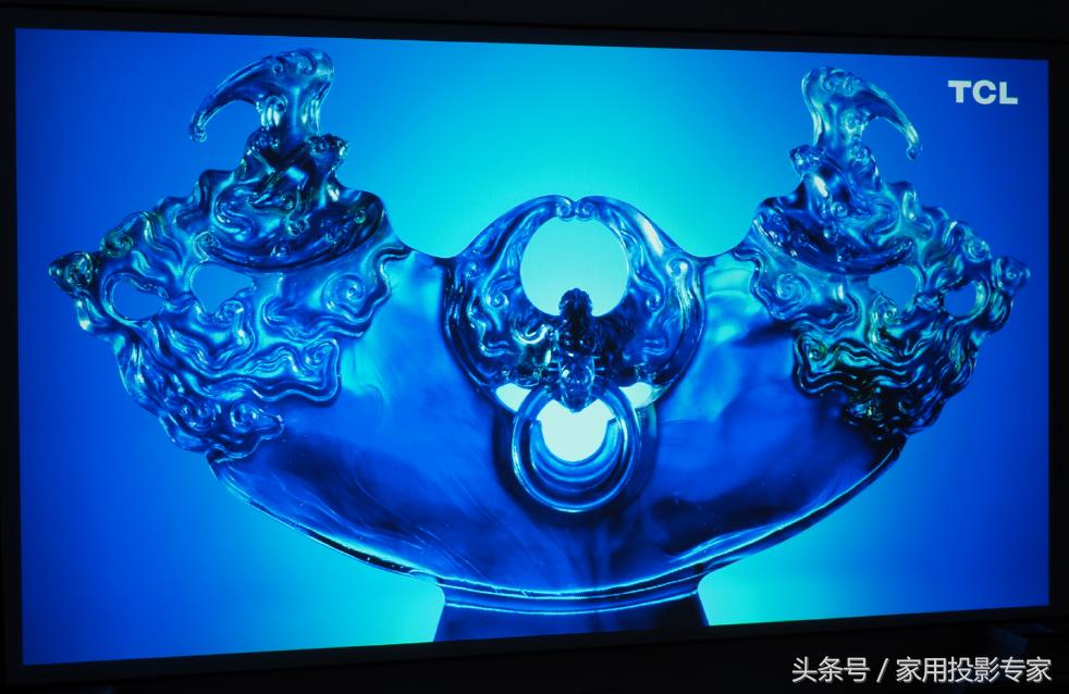 明基2k旗舰投影机,千元投影对比明基