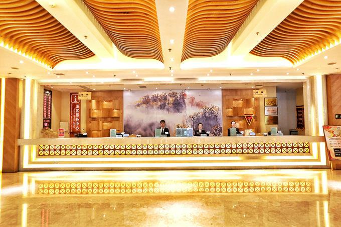 本溪有游泳池的山庄,本溪无边泳池冬天