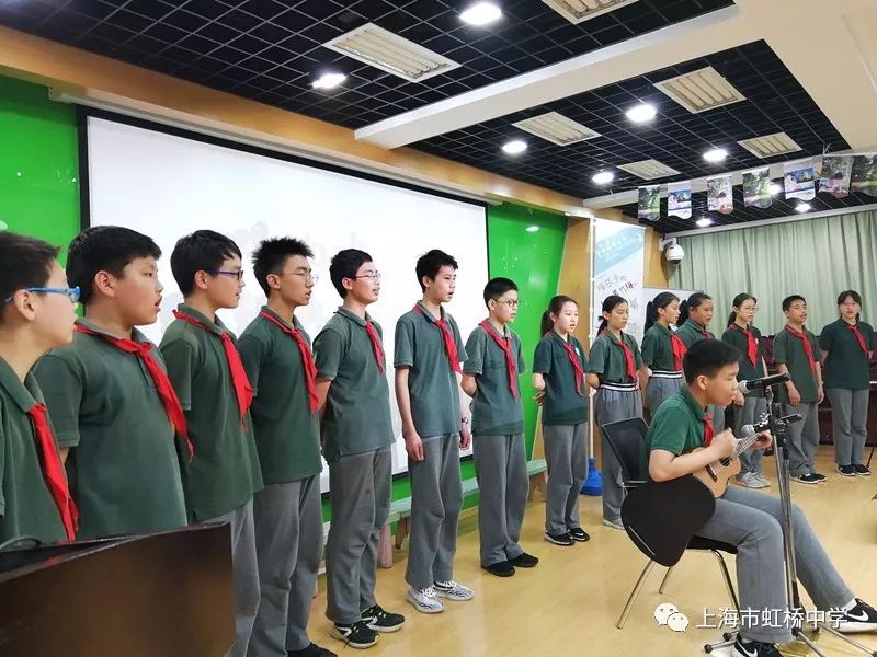 唱响中国诗，经典永流传——虹桥中学2017学年第二学期七年级语文学科活动