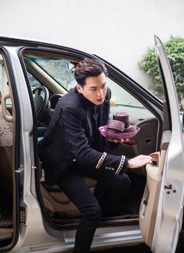 拍戏自带道具的明星,自带道具进组拍戏的女明星