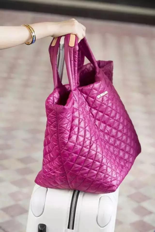 种草教你搭配这4款经典实用，可以出席任何场合的包