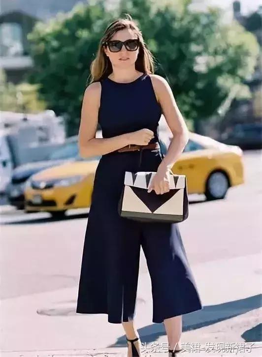 夏天穿什么裤子凉快不显腿粗,好穿的裤子推荐不显腿型夏天