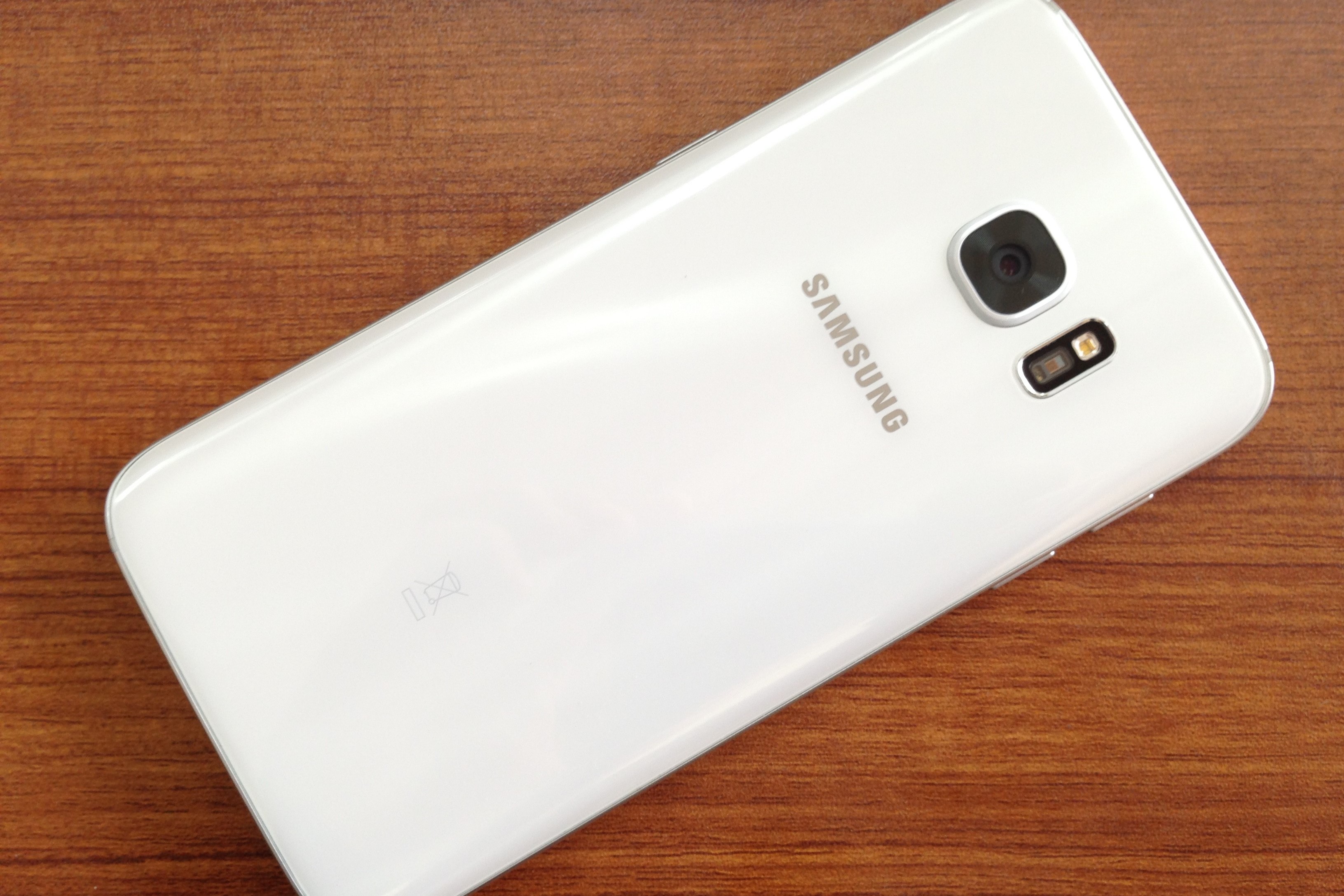 三星s7深度评价,三星s7没屏了能卖多少钱