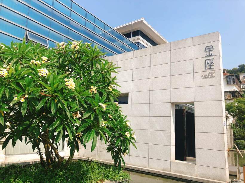 厦门鼓浪屿铂爵婚纱摄影基地,厦门鼓浪屿岛内婚纱摄影哪家好