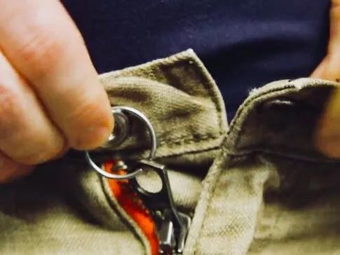 牛仔裤怎么让它焕然一新,4个方法牛仔裤穿出高级时髦感