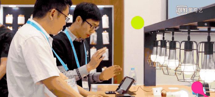 2018CESAsia中国上海展；思拍乐虎鲸多功能游戏手柄