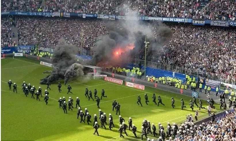 球场内的烟火是什么,球场的烟火