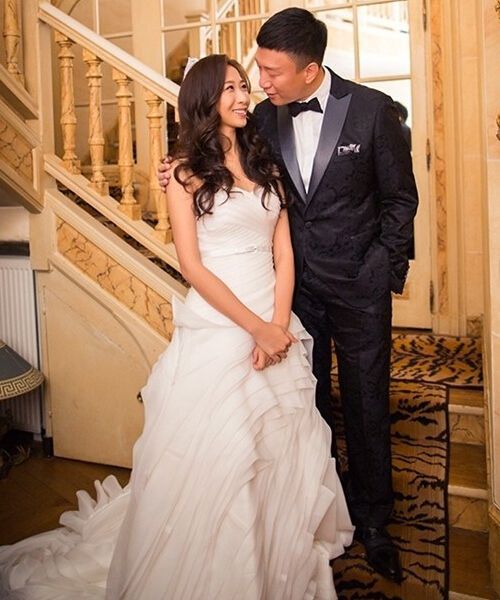 阿娇蜜月后甜晒大钻戒,阿娇钻戒和张馨予钻戒