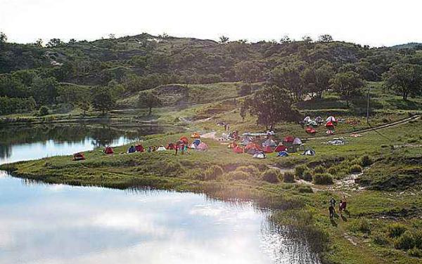 赵丽颖林更新《楚乔传》，赵丽颖被狼追杀，景点原来是这里！