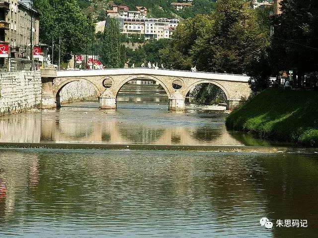 二手市场，阿里京东养蛊为患的芒刺