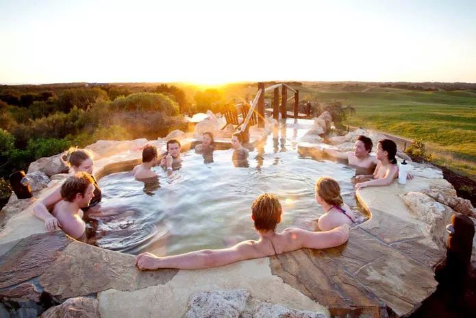 “新晋男友”李现代言的这个南半球网红城市，6月往返只需¥3000