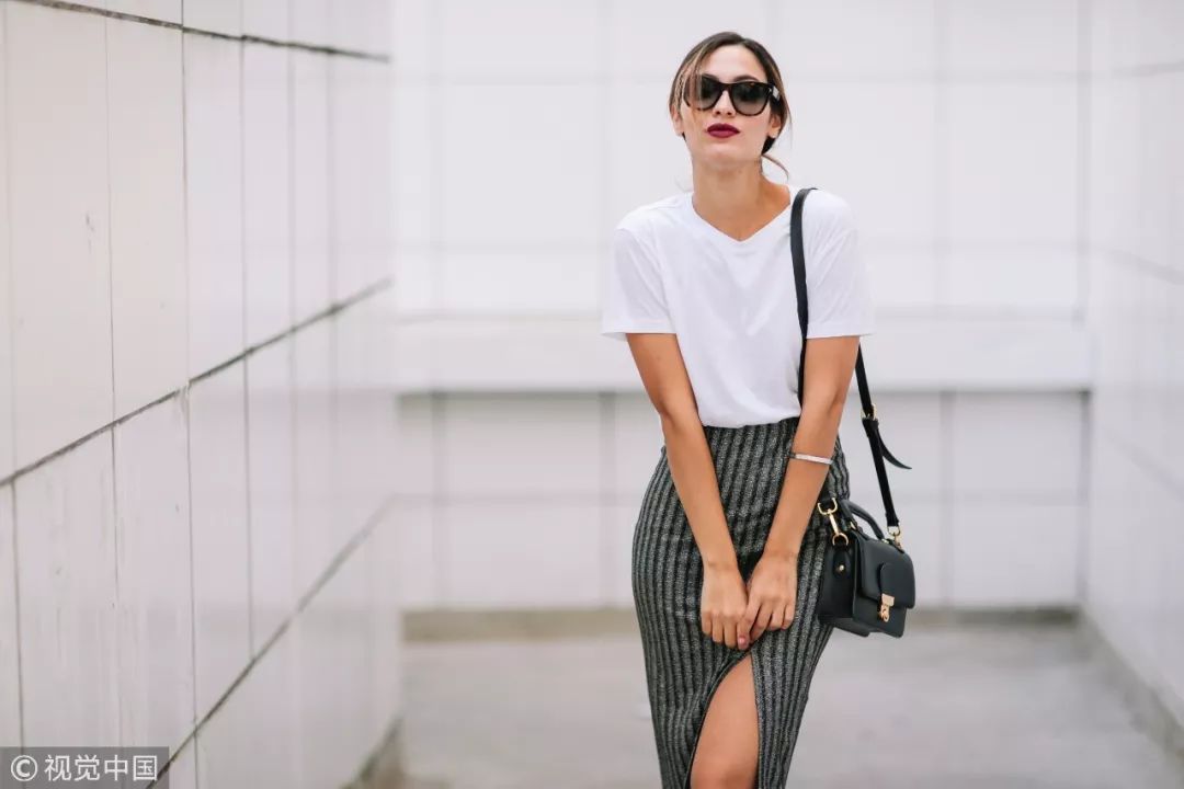 腿上长竖着的条纹,腿上长竖条纹