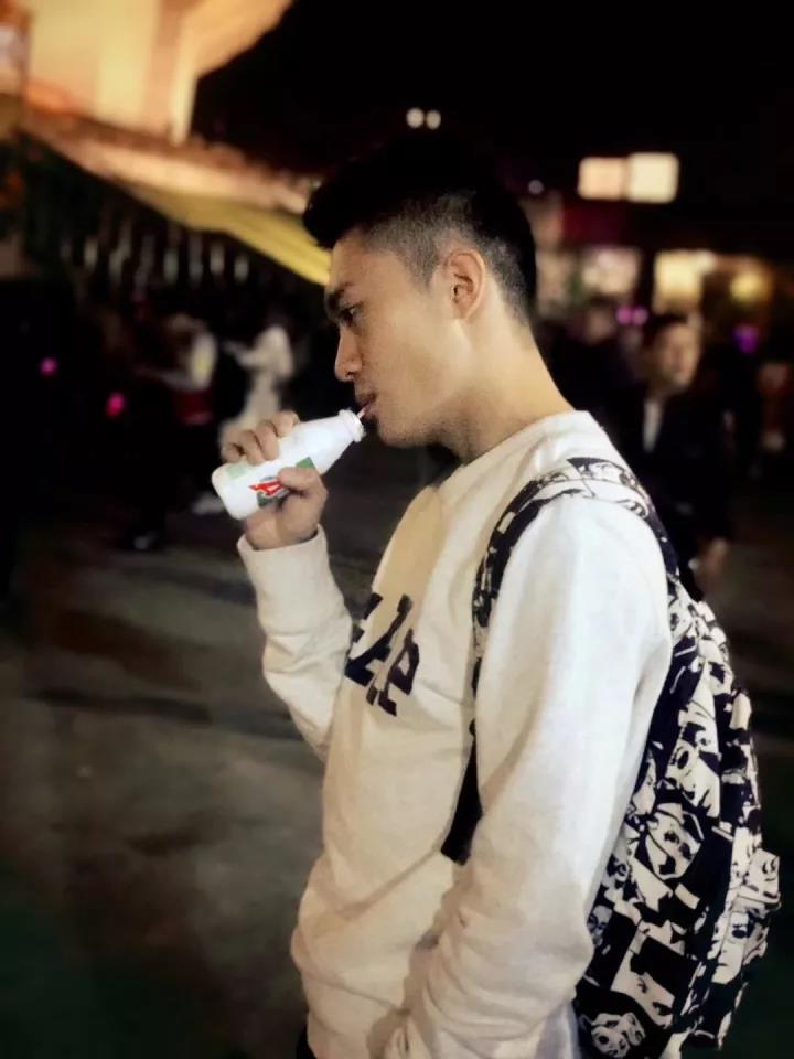 浙江大学帅哥校草照片,浙江大学帅哥校草合集