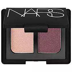 零基础新手一学就会的眼影画法,新手单色眼影的自然画法教程