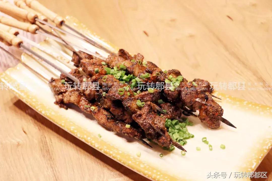 快来!到蜀都万达感受西域风情,品地道*疆新**九必吃!