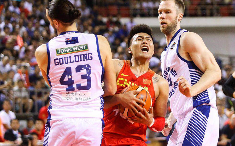 到底有多大的仇,李楠带队对比杜锋带队