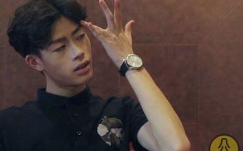 娘娘腔男生怎么治好,娘娘腔的男孩可以改正吗