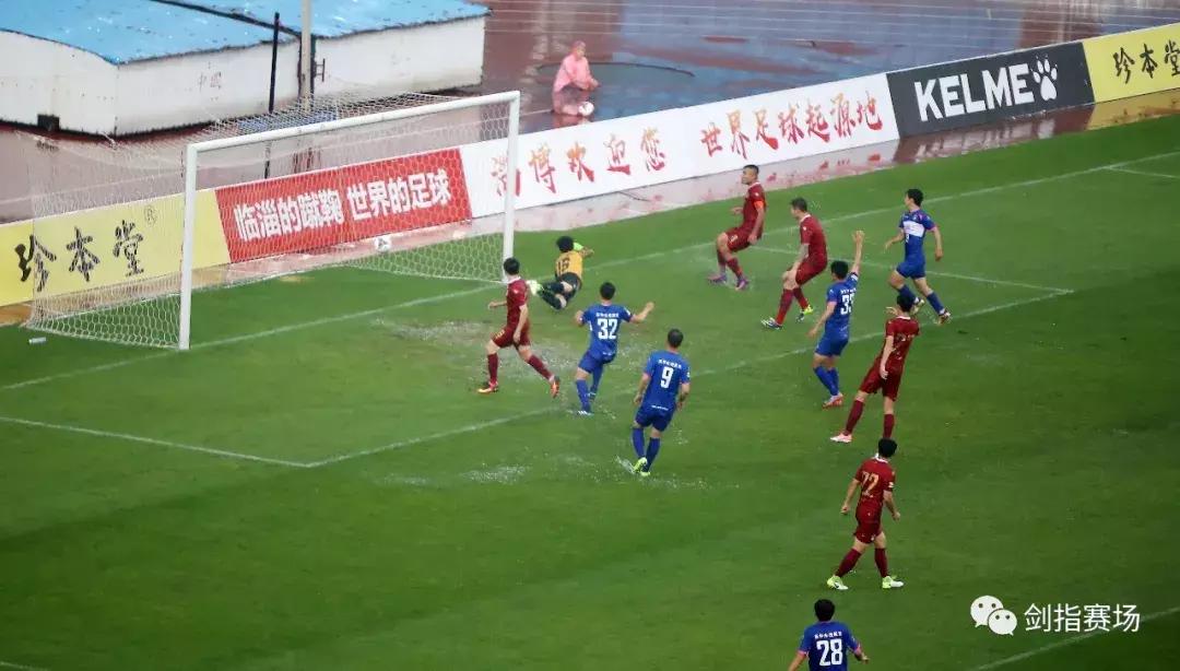 「图集」雨中狂胜！“雨神”淄博星期天5:0沈阳东进联赛首次连胜