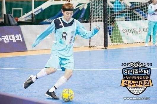 exo分享一波图片,exo分享服装