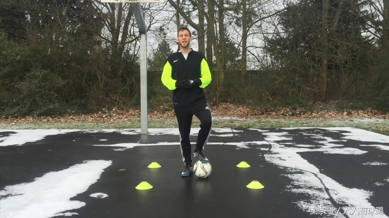 在家也能练足球,在家就能练习足球感