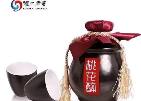 全是广告植入套路，我们看的的是假古装剧吧！